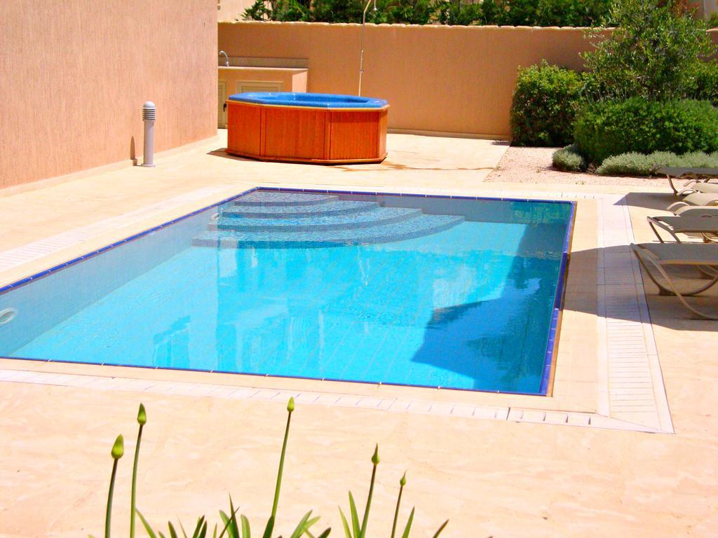 Villa Kartiela Sandy Beach Villas - Private Pool - Jacuzzi - Private Beach Area Polis Exteriér fotografie